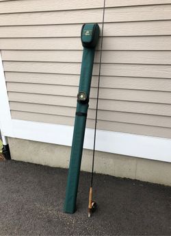 5Wt costom made fly rod with extra reel and carry case
