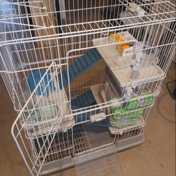 Multi-level small pet cage