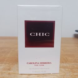 Carolina Herrera Chic