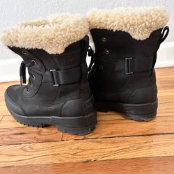 Black Sorel Snow boots