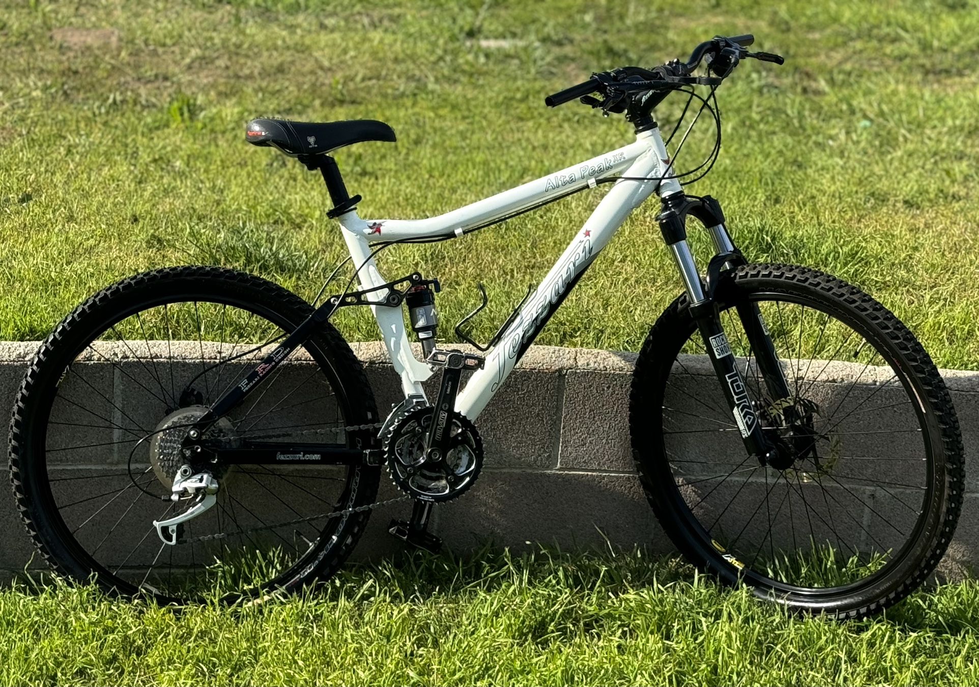 Fezzari Alta Peak XR Mountain Bike