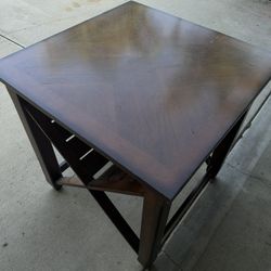 Table Stand
