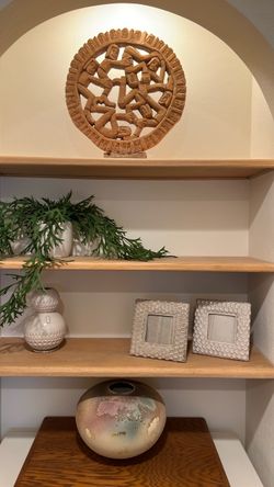 textured hexagonal honeycomb frames