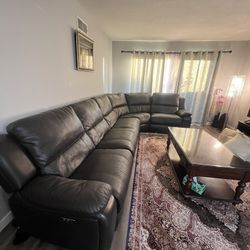 6-Piece Leather Recliner Sectional Sofa – Great Condition!