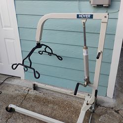 Hospital patient lift