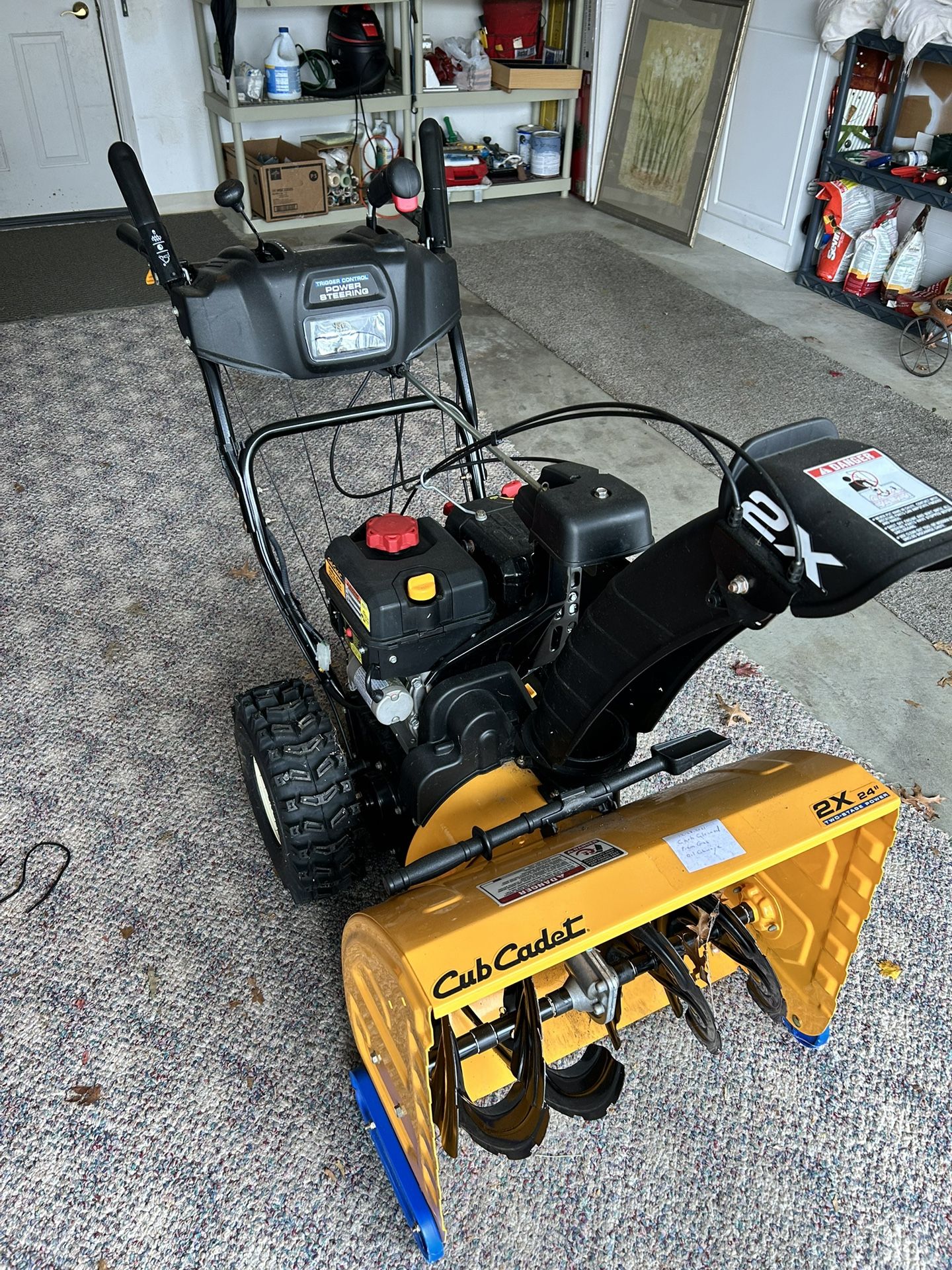 Cub Cadet, 2 Stage Snow Machine