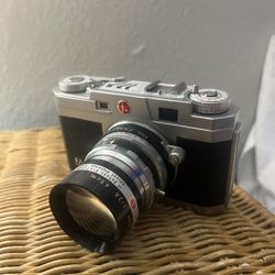 Vintage Petri 2.8 camera with color corrected super lens.