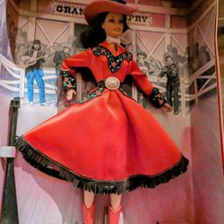 Ole Opry Country Rose Collectors Barbie Doll With certificate 