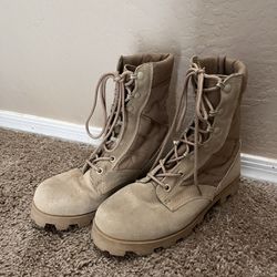 Woman’s boots
