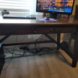 Computer Desk