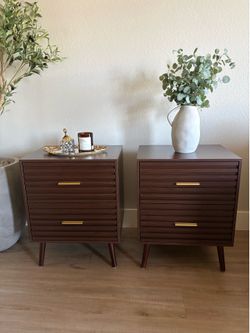 Walnut Nightstand Set – Mid Century Modern (Set of 2)