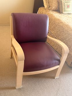 Burgundy Accent Chair – Wood Frame – Excellent Condition
