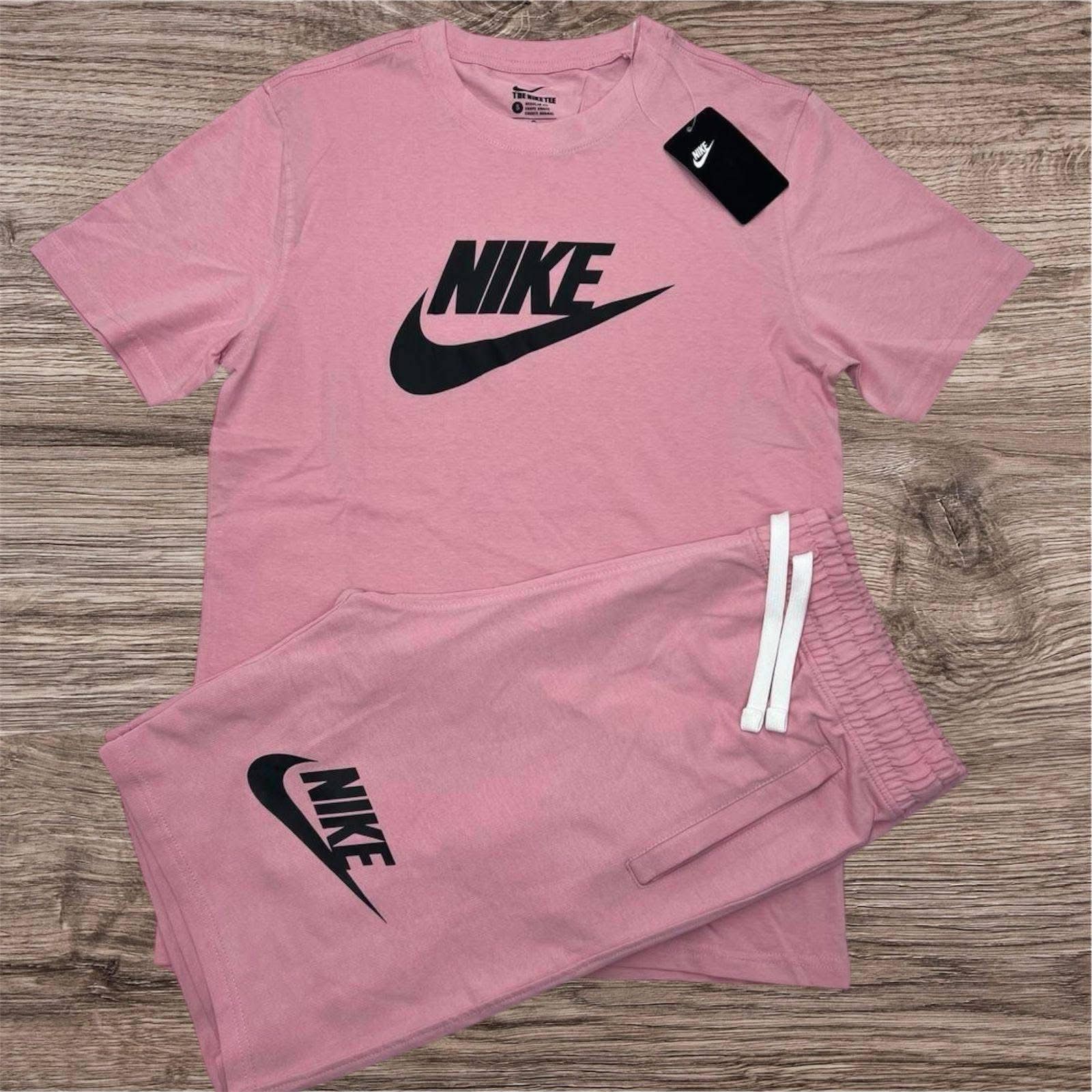 Nike Short & Tee Set