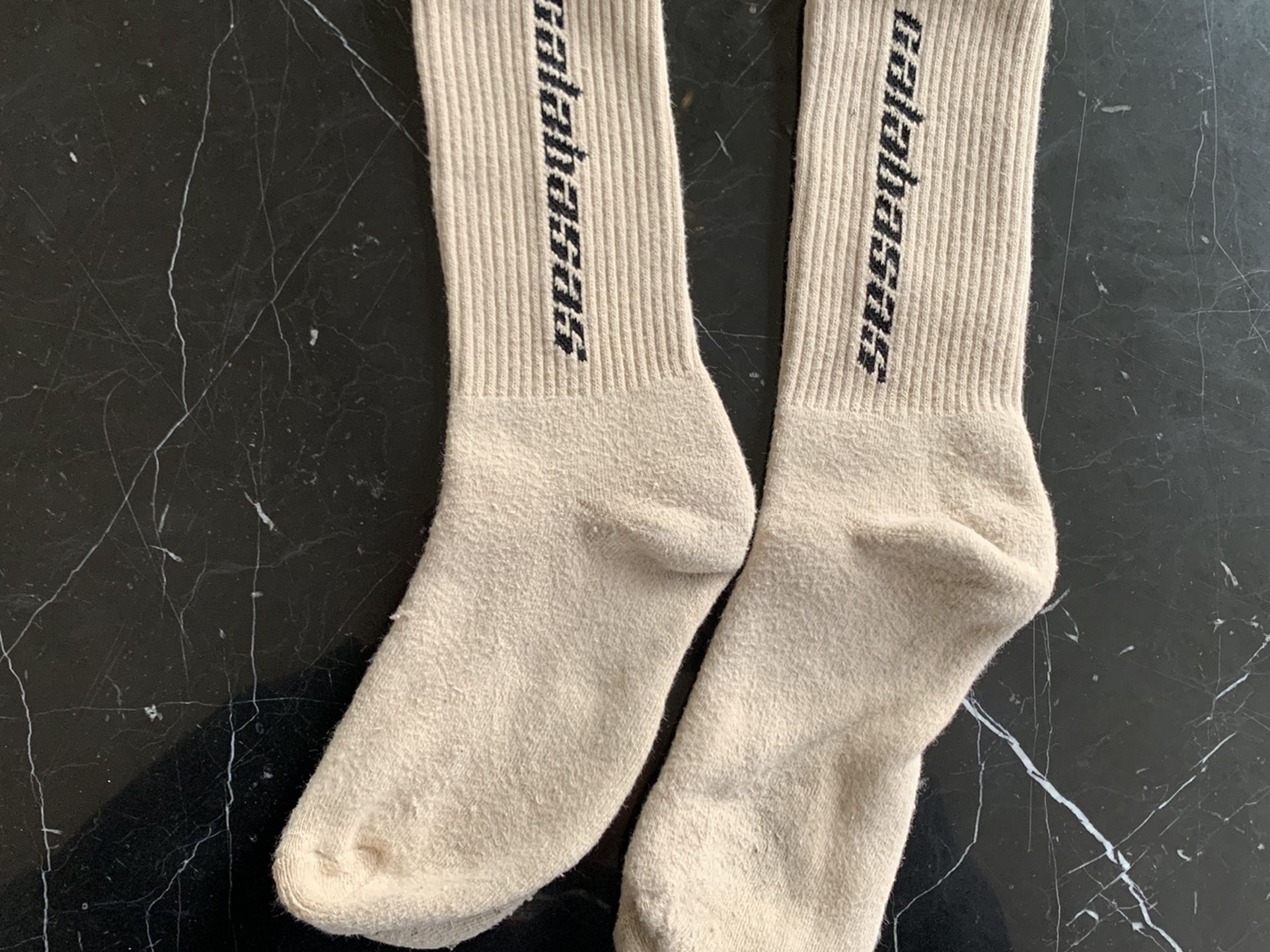 Yeezy Season 6 Calabasas Socks Sand Authentic Supply Core Tan adidas Kanye