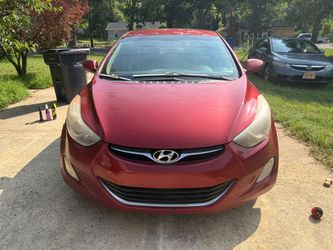 2012 Hyundai Elantra