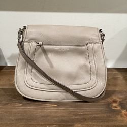 Marc Jacobs Beige Recruit Saddle Leather Bag 