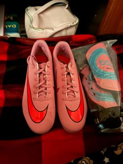 Soccer cleats soccer shinguards