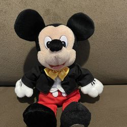 Mickey Mouse Vintage 2000 Plush 