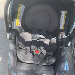 car seat 