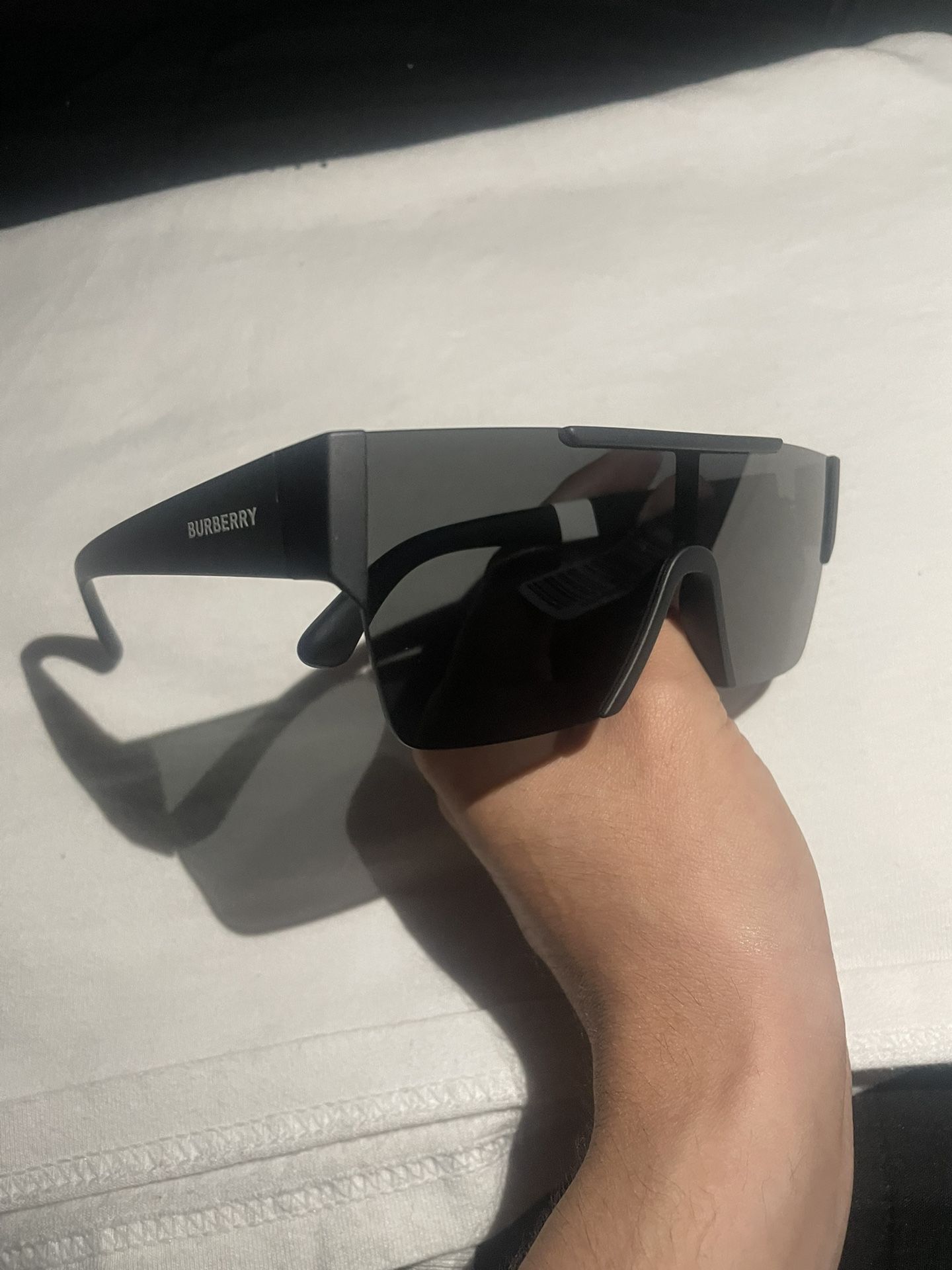 Burberry BE4291 Black Sunglasses NEW FLATOP
