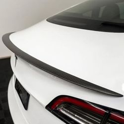 tesla model 3 Carbon Fiber Rear Spoiler