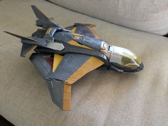 Marvel Avengers quinjet attack vehicle attack toy