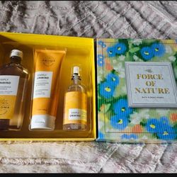 Bath And Body Works New Gift Set