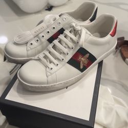 Men’s Size 8 Gucci Ace Leather Sneakers 