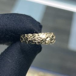 14k Italian Gold Nugget Band Ring Size 6.75