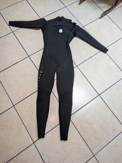 Women's Dawn Patrol 4/3 Chest Zip Wetsuit ( Rip Curl ) I would really be
