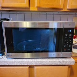 LG NEOCHEF 1200W MICROWAVE 