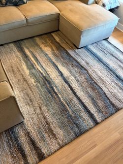 Area rug