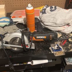 Worx Electric Hand Saw