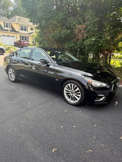 2018 Infiniti Q50 · 3.0t LUXE Sedan 4D