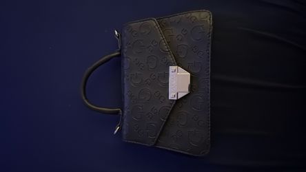 Black guess purse