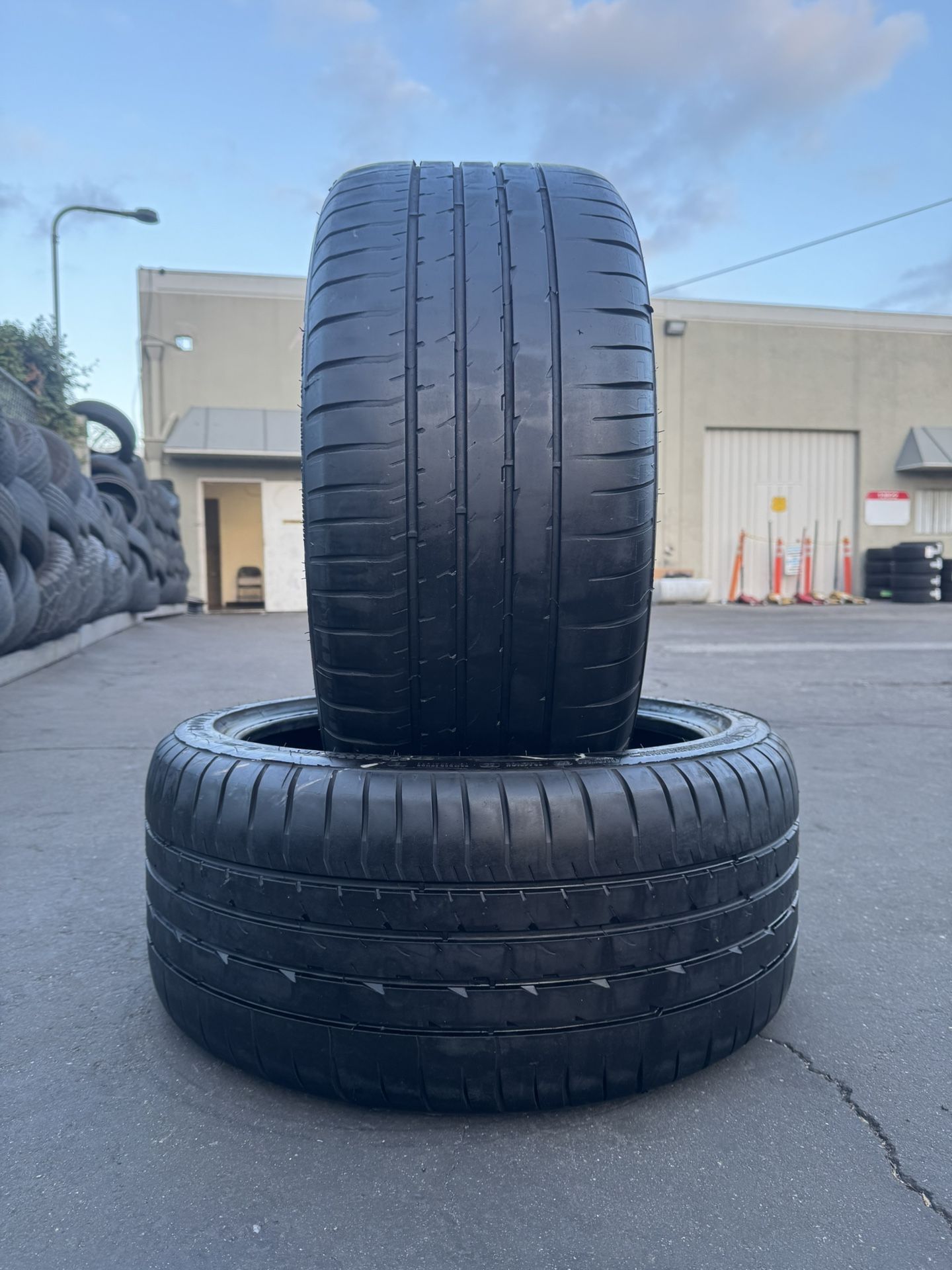 275/35/20 Goodyear Pair Of 2