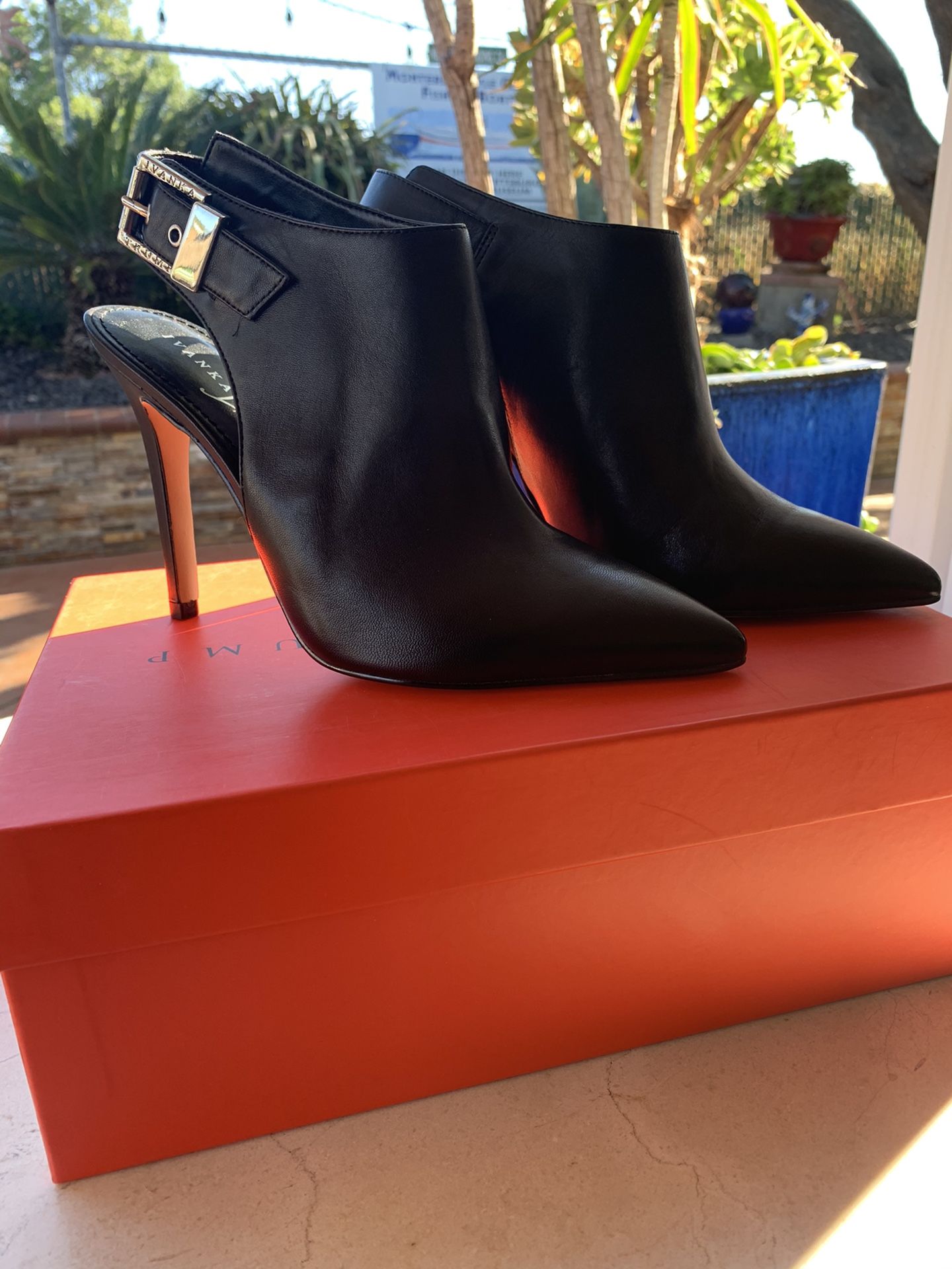 Brand new Ivanka Trump Sardi black leather heels, size 7 1/2, don’t miss out