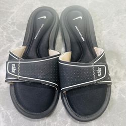 Nike Comfort Footbed Slides 360883-011 Slip On Shoes Black White Womens Size 8