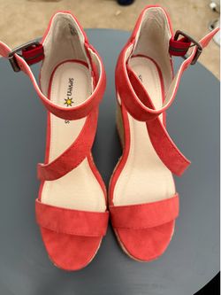 Seven Dials heel wedges