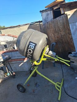 RREVOLVEDORA/ MIXER SEMI- NEW