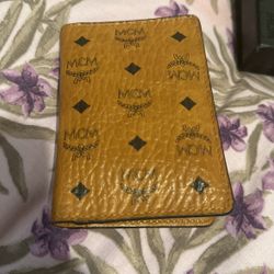 Mcm Wallet 