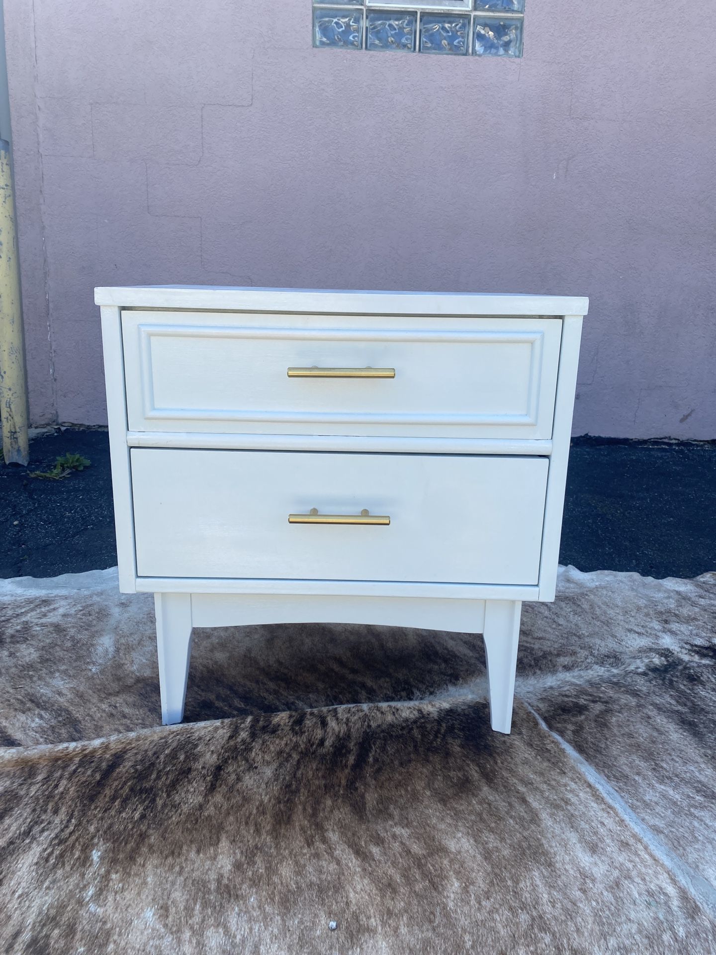 Vintage Clean Sturdy Night Stand 