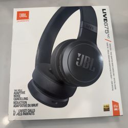 JBL Live 675nc Headphones Brand New