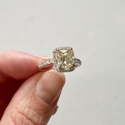 Cushion Cut Brand New Wedding Ring For Sale.