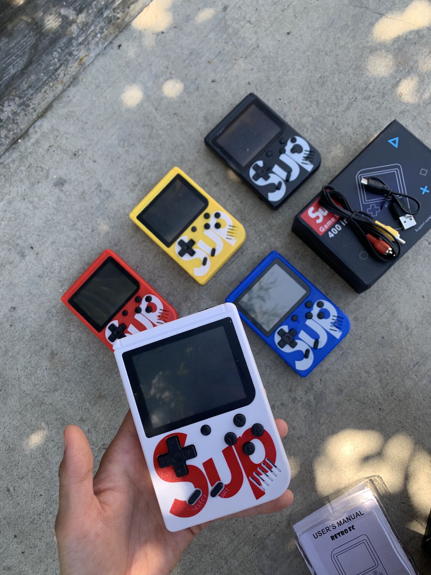 🔥New in box $20 each 400 games in 1 handheld retro classic game boy style console with rechargeable battery 8 bit Classic nintendo games