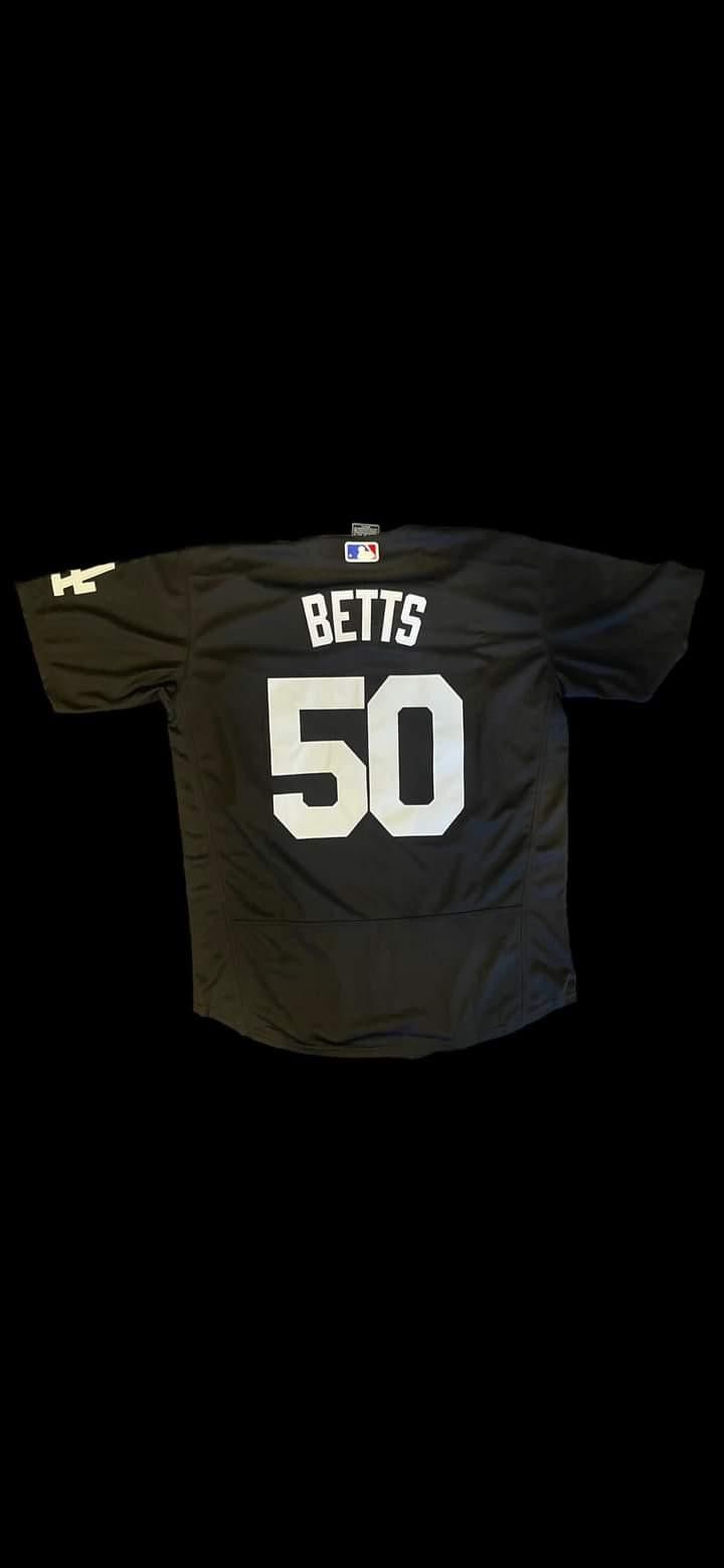 Betts Black Dodgers Jersey for Sale in Los Angeles, CA - OfferUp