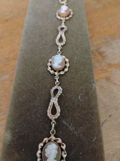 Cameo bracelet