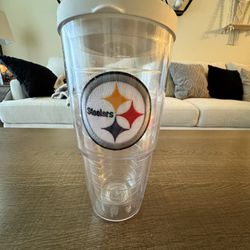 24 oz Steelers Tervis Tumbler with lid