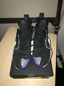 Boost your wear Adidas lifestyle shoes size 11