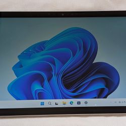 MICROSOFT SURFACE PRO 7 WINDOWS TABLET i5 Processor 8GB RAM